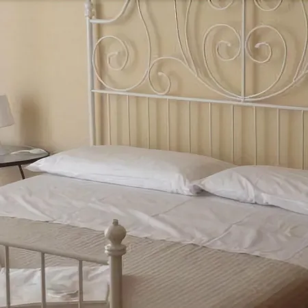 Novella Italy Florença